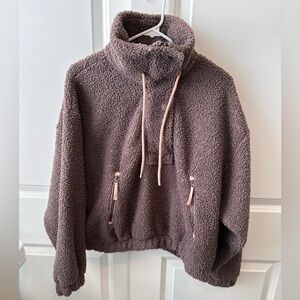 Universal Thread Goods Co. women’s sz M faux fur jacket brown EUC pouch pocket